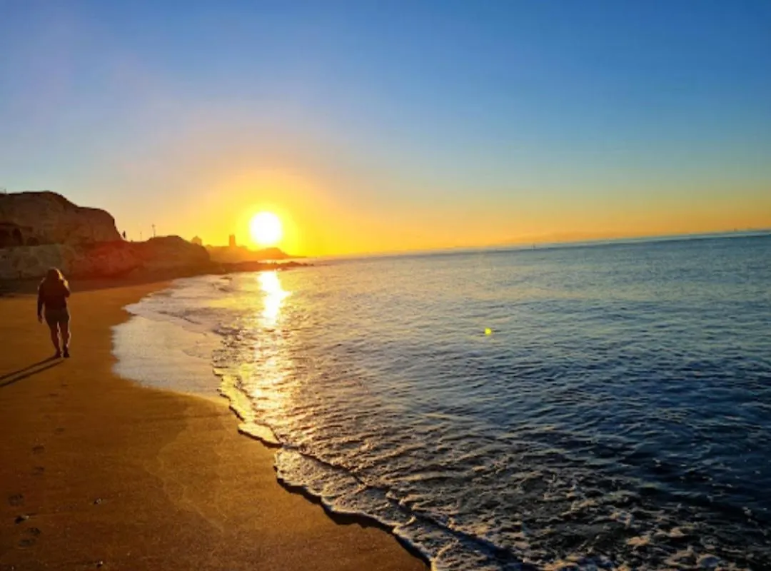 Apartamento El Bambu Cerca Del Mar Malaga Apartment
