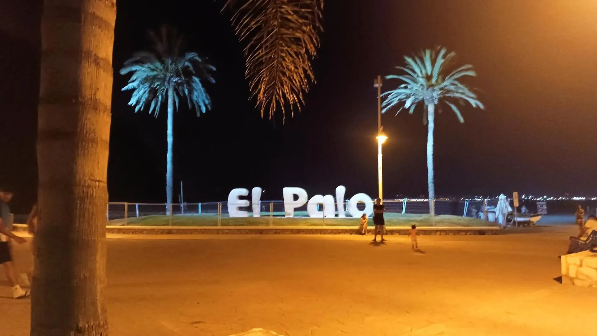 Apartamento El Bambu Cerca Del Mar Malaga 0*,  Spain
