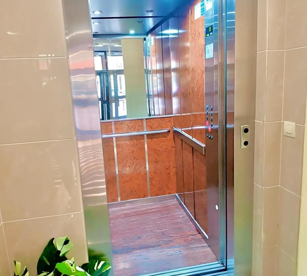 Apartment Apartamento El Bambu Cerca Del Mar Malaga