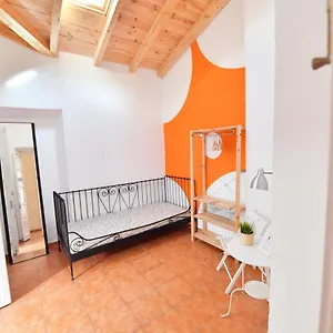 2* Πανσιόν La Casa Mata Central